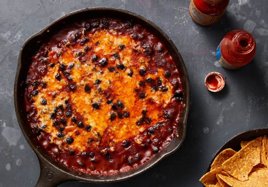 Cheesy, Spicy Black Bean Bake